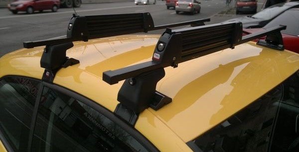 Крепление для 5-ти лыж на крышу Amos "Ski Lock 5"