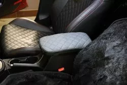 Накладка на подлокотник серая