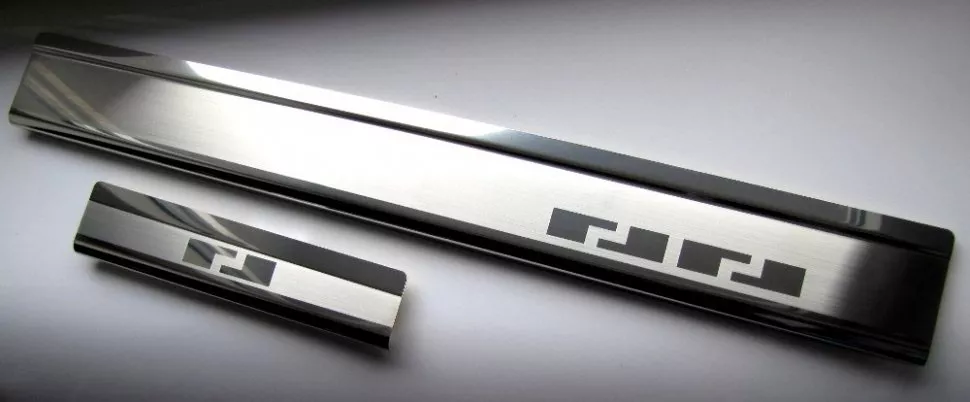 Накладки на пороги AluFrost Toyota RAV 4 III 2006-2012 (08-0717)