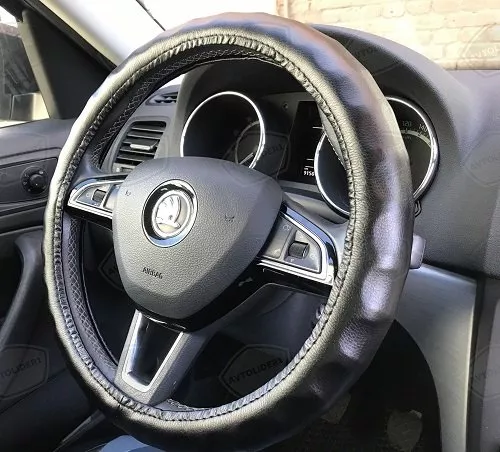 Оплетка руля Автолидер коричневая