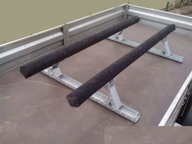 Стапель для перевозки вод. техники на груз.прицепе AvtoS D2-01