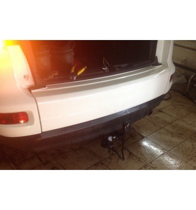 Фаркоп MITSUBISHI OUTLANDER 2007-2012/Citroen С-crosser/ Peugeot 4007 (Y-024)