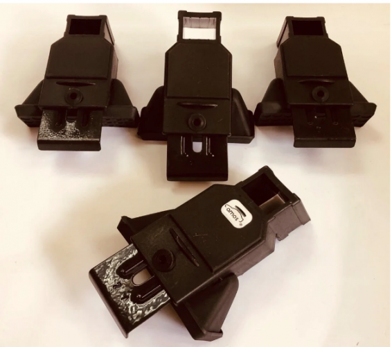 Багажник на крышу Amos TRAMP AM-1 (упоры)