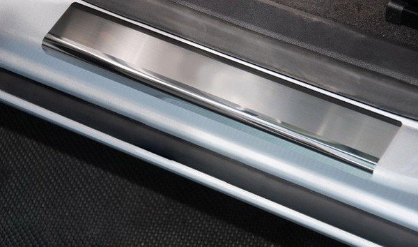 Накладки на пороги AluFrost PEUGEOT 3008 II с 2016- (08-0854)