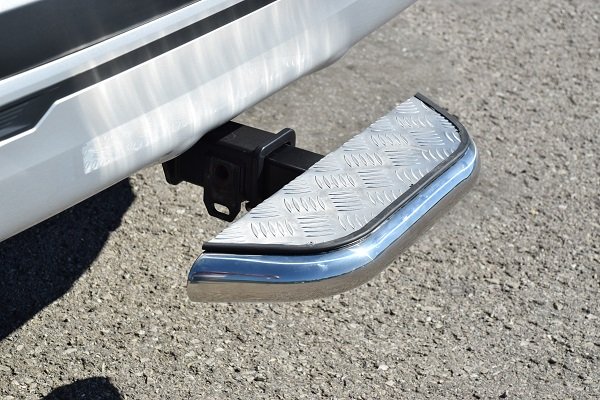 Подножка с алюм. площадкой на ТСУ