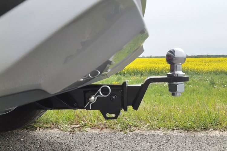 Фаркоп KIA Seltos 2020- съемный квадрат