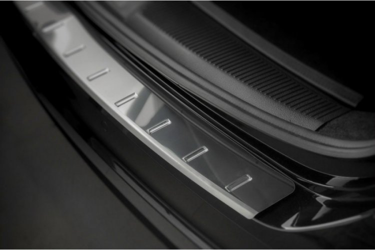 Накладка на зад. бампер AluFrost Kia Sportage 2015- (39-5472)