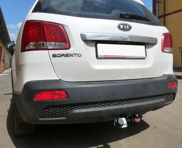 Фаркоп KIA SORENTO R (2009-10.2012) (AvtoS KI 17)