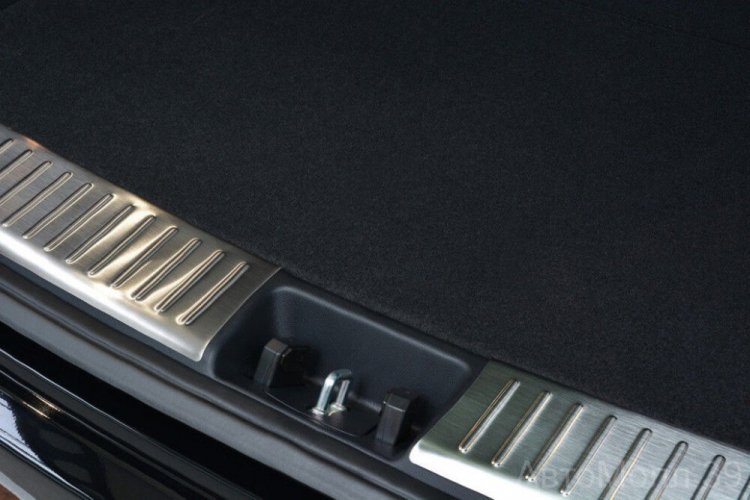 Накладка на дверной проем Avisa Mazda CX-5 с 2011 (2/35762)