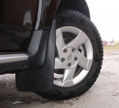 Брызговики передние широкие на Renault Duster с 2012 PT Group