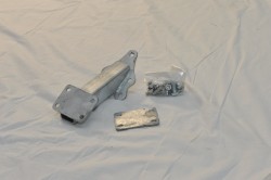 Кронштейн колеса запасного (R13/R16)